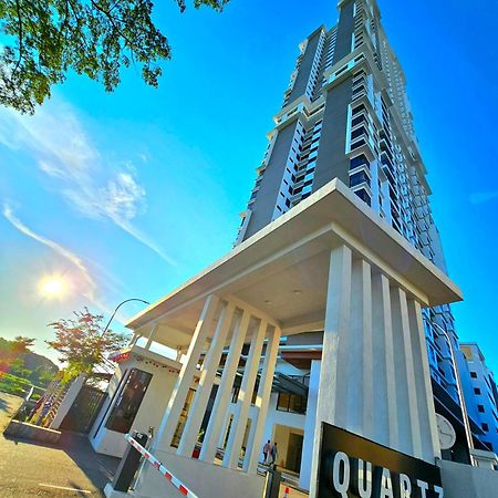 Quartz Paragon Suites Melaka By Ggm Exteriör bild