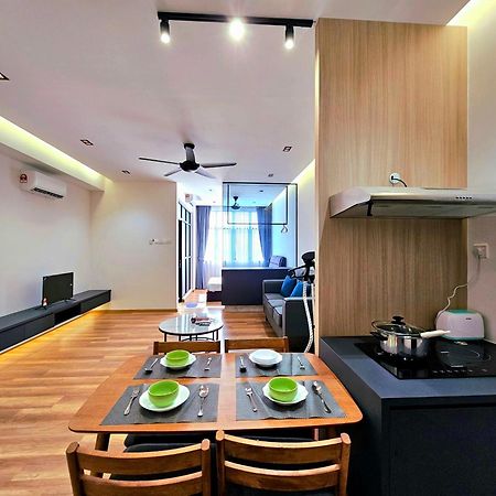 Quartz Paragon Suites Melaka By Ggm Exteriör bild