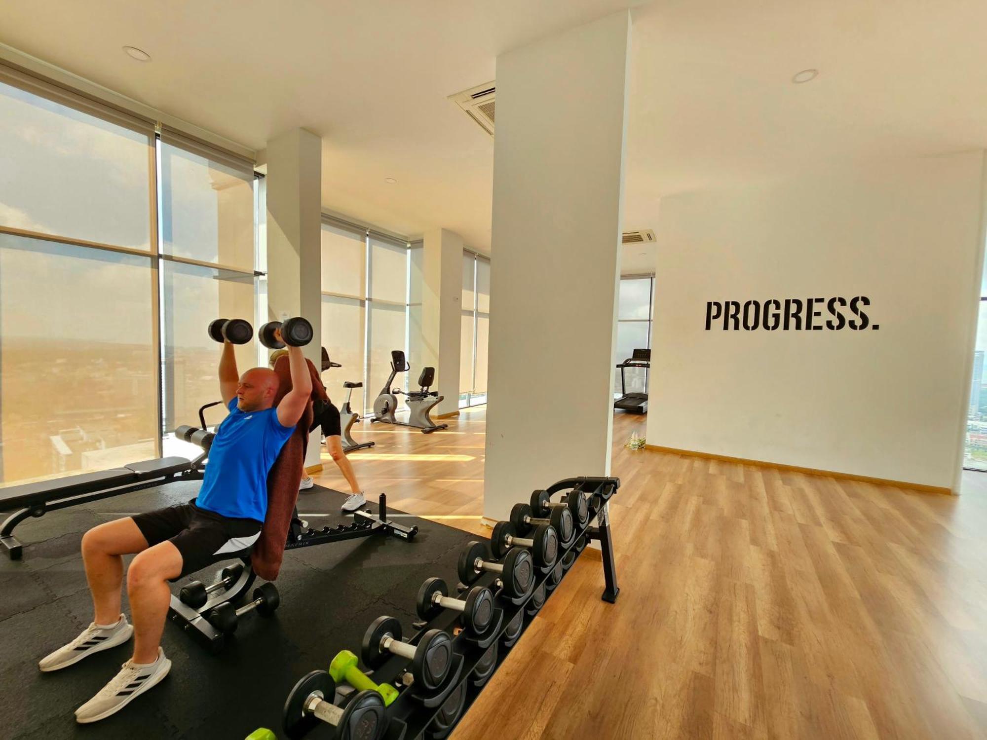 Quartz Paragon Suites Melaka By Ggm Exteriör bild